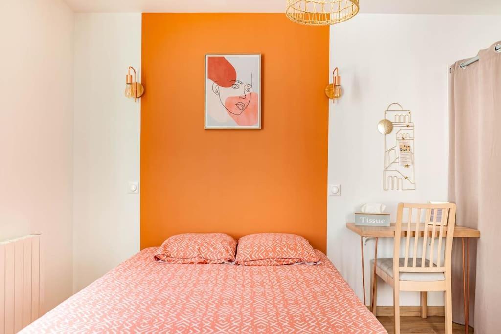 Maison Tourangelle Chic & Cosy Avec Cour Тур Экстерьер фото